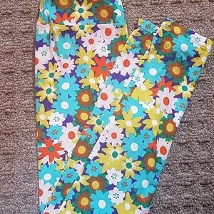 Lularoe floral leggings One size nwt